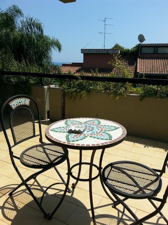 Porto Ulisse Bed and Breakfast Catánia Buitenkant foto