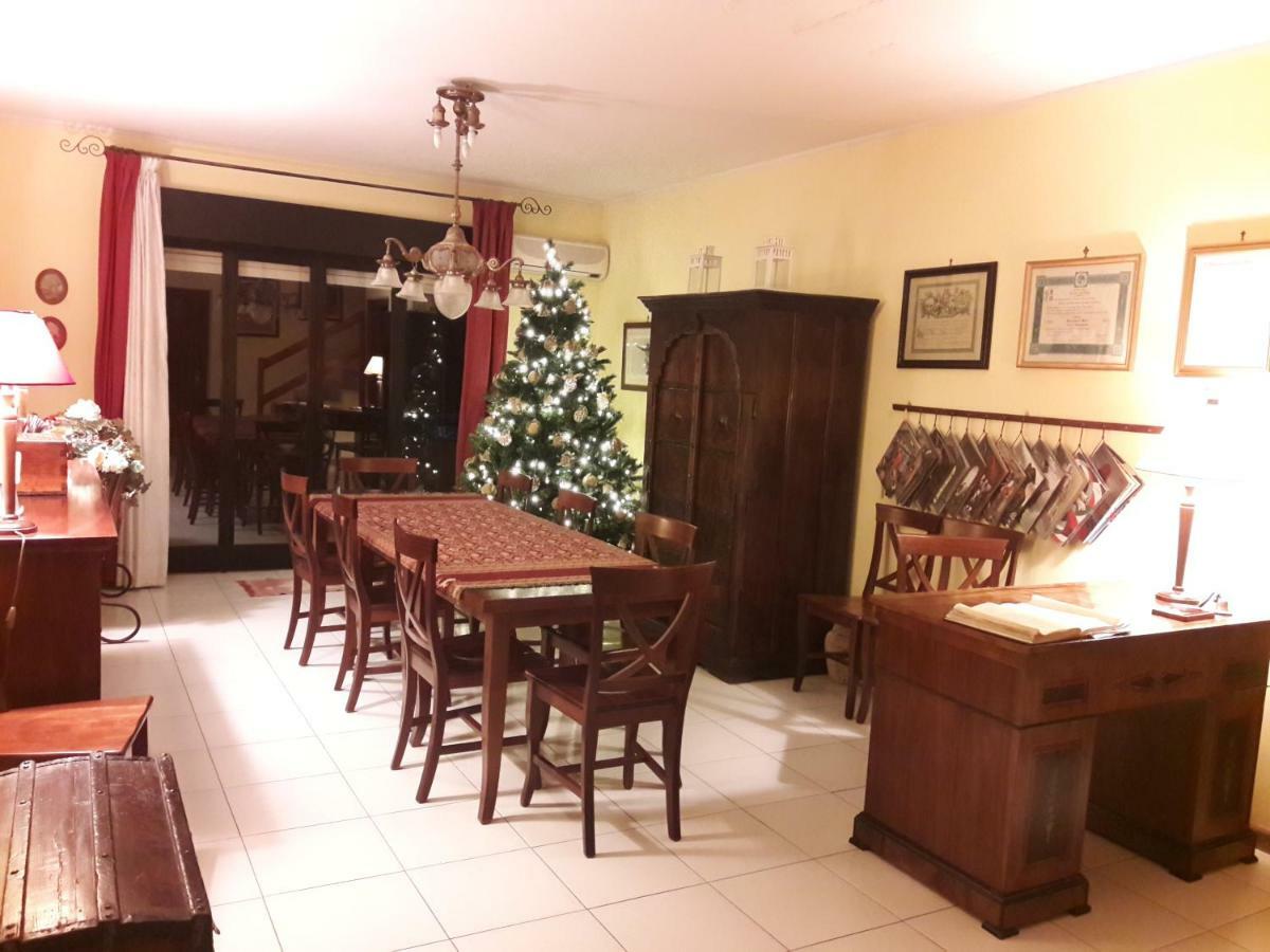 Porto Ulisse Bed and Breakfast Catánia Buitenkant foto