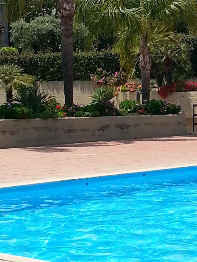 Porto Ulisse Bed and Breakfast Catánia Buitenkant foto